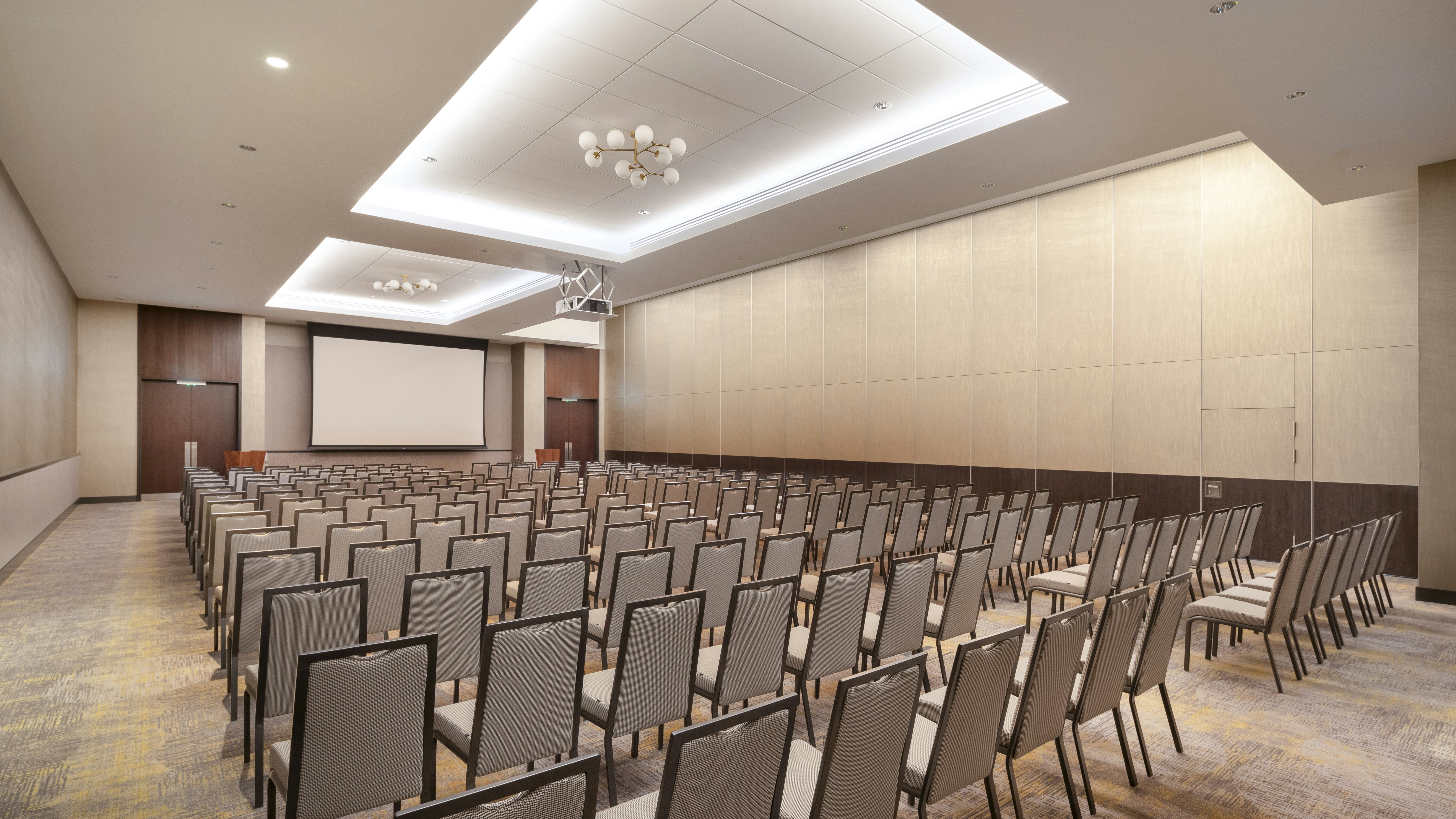 Hilton Woking 43/48