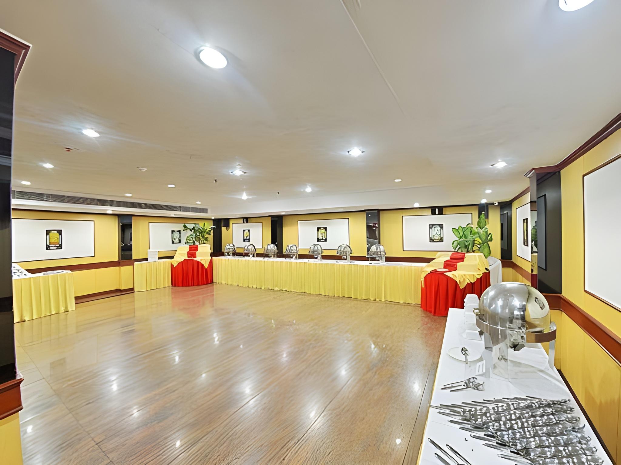 HOTEL CHANDRA PARK 7/42
