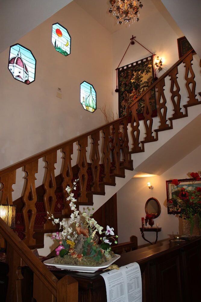 Villa Sant' Uberto Country Inn 47/65