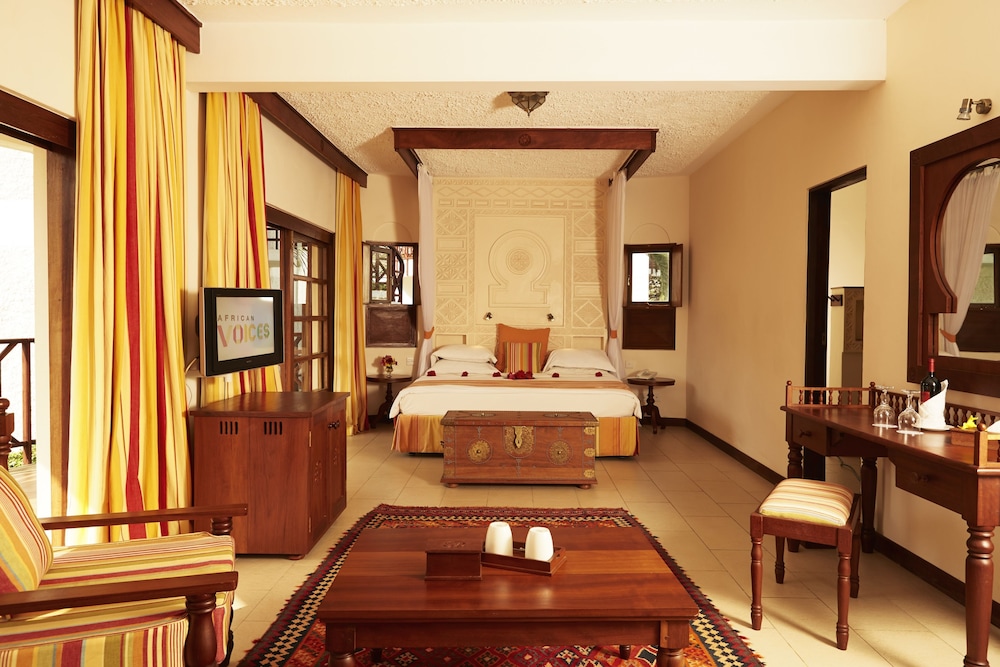 Neptune Village Beach Resort & Spa 31/59