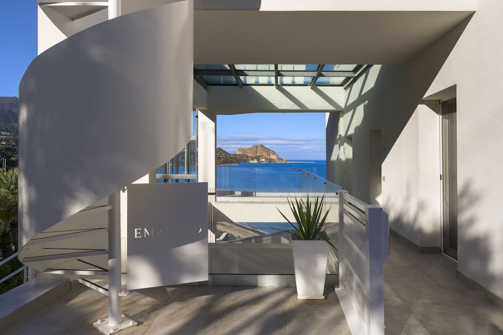 Emerald Hotel Cefalu 47/49