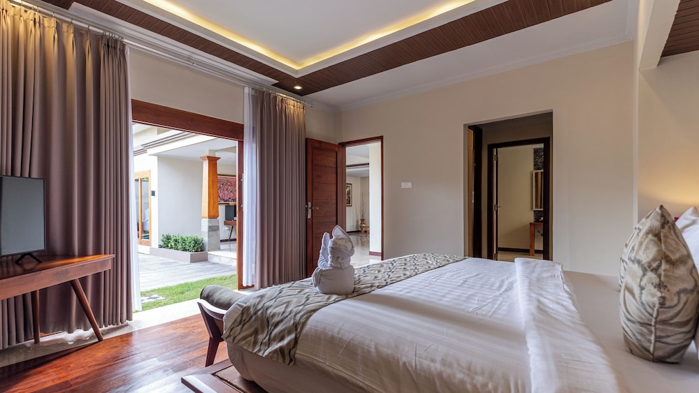 The Grand Villandra Resort 16/45