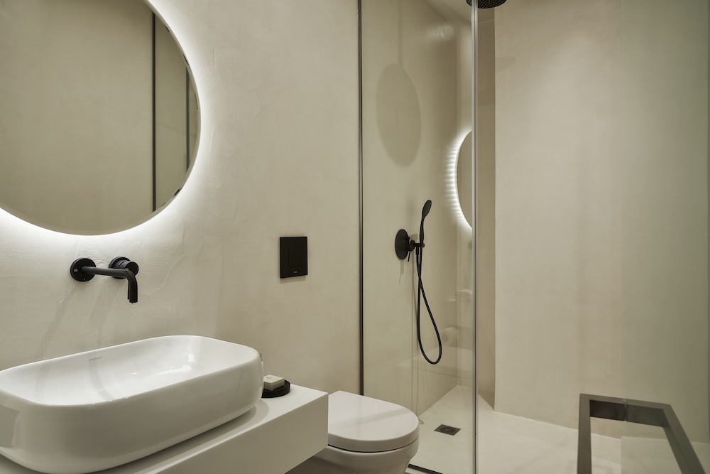 Vasi Hotel 45/50