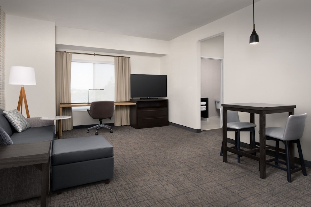 Residence Inn Fresno Clovis 15/30
