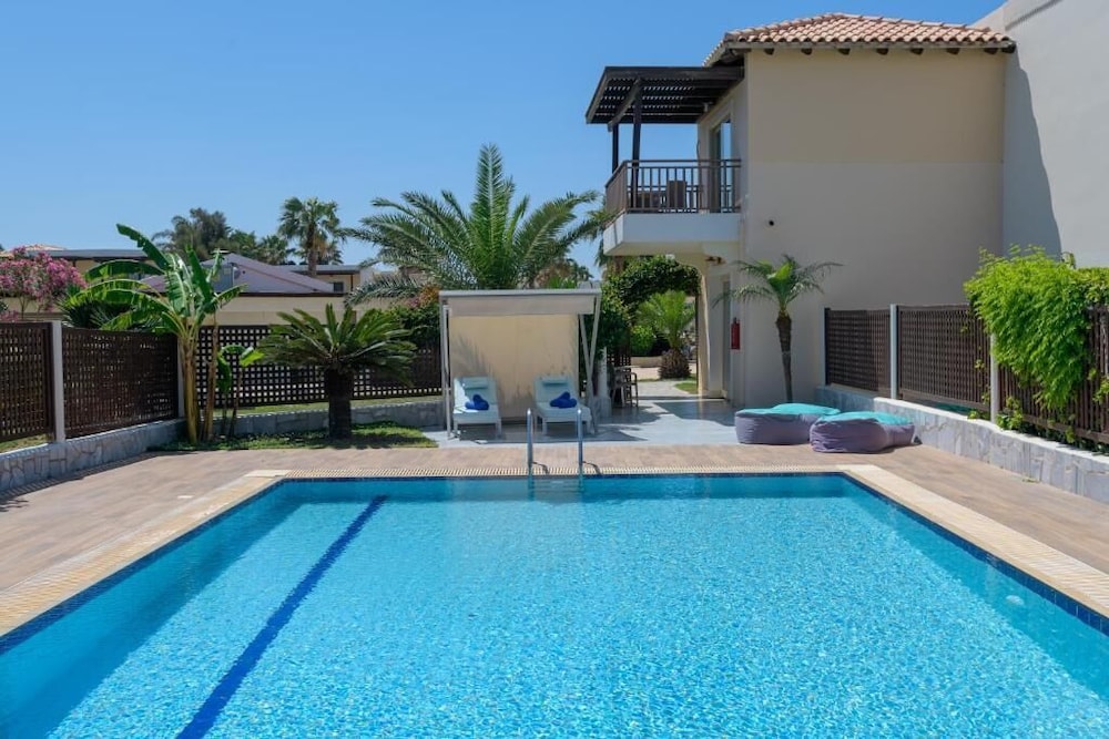 Natura Park Village Hotel & Spa 53/58