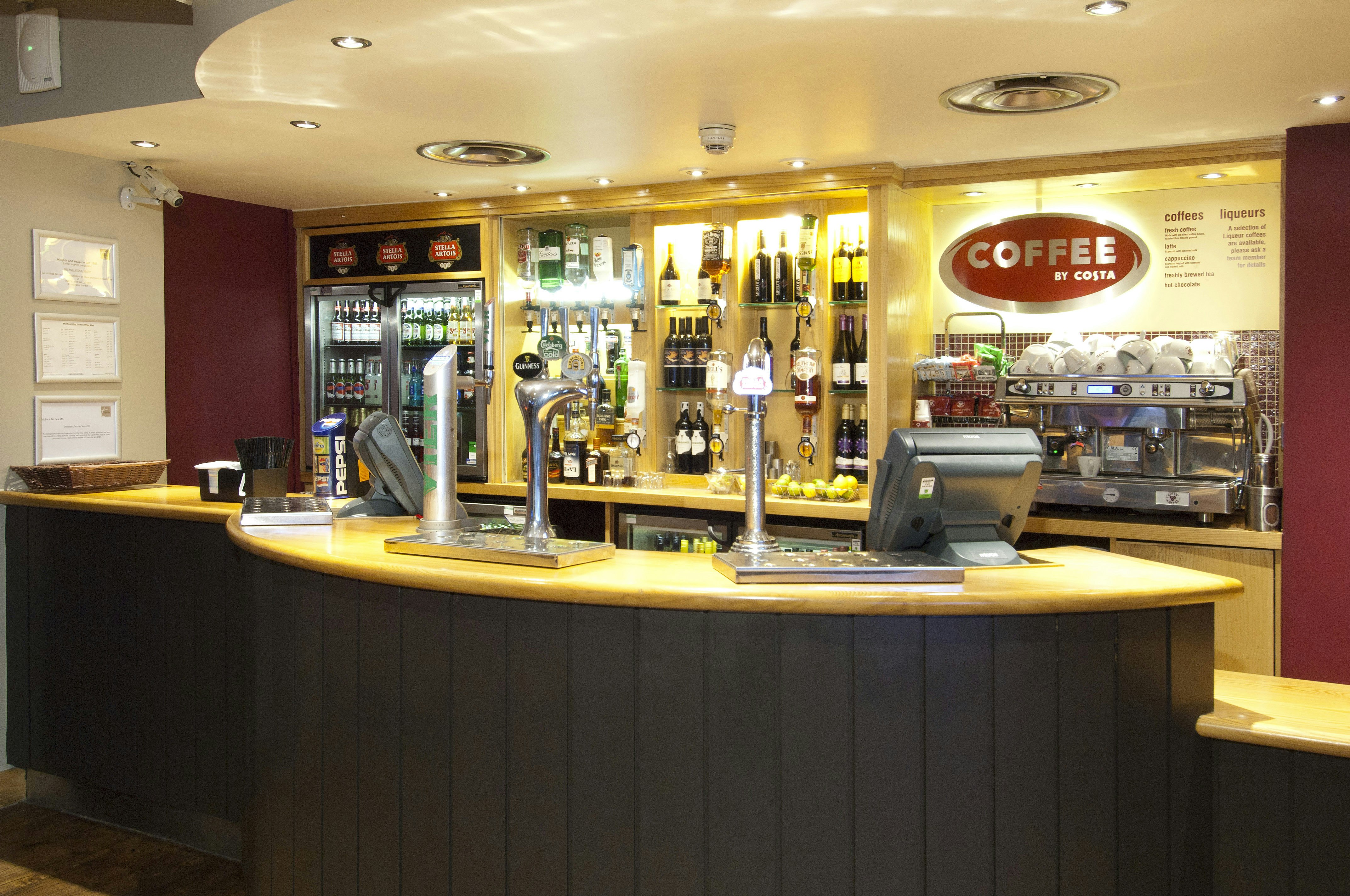Premier Inn Sheffield City Centre (Angel Street) 42/49