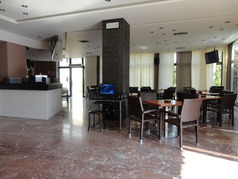 Morfeas Hotel 13/43