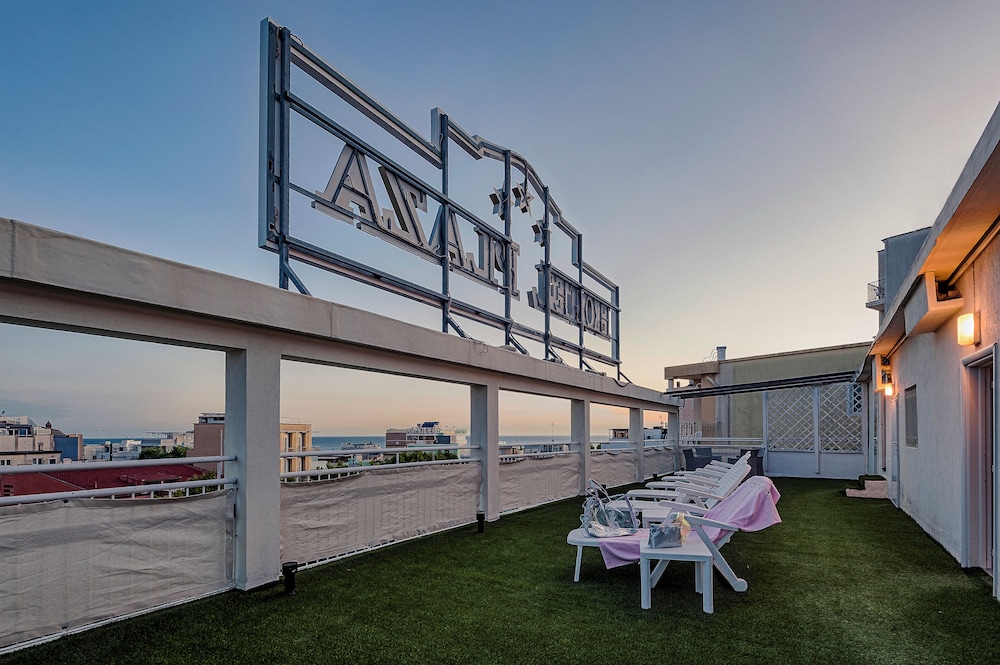 HOTEL PLAZA 41/53