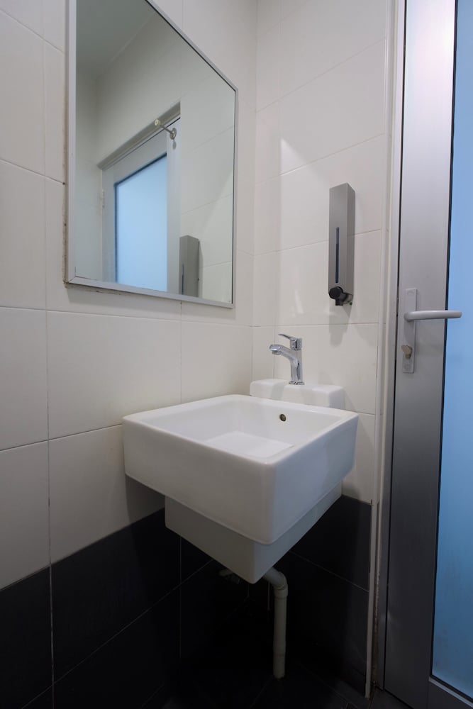T Hotel Kuala Perlis 47/50