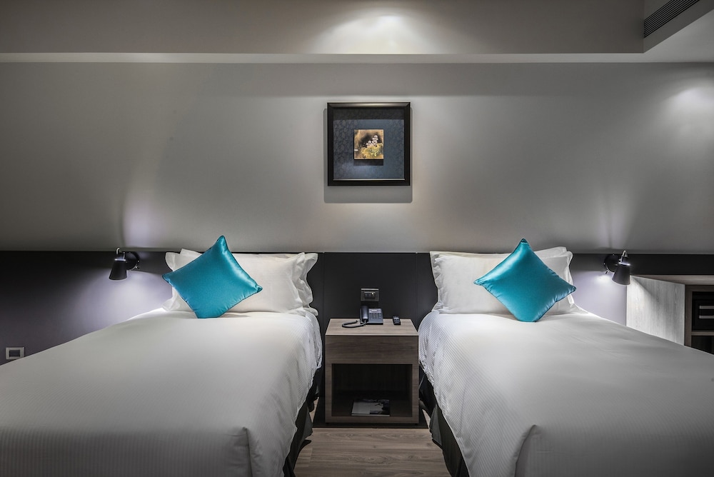 SUPERIOR, TWIN BEDS