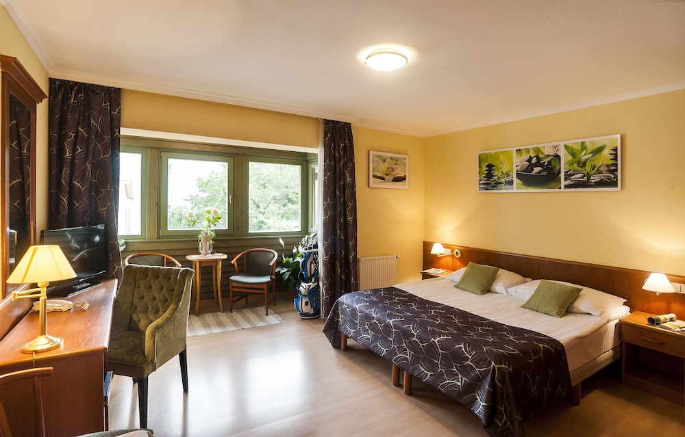 Holiday Club Heviz 15/50