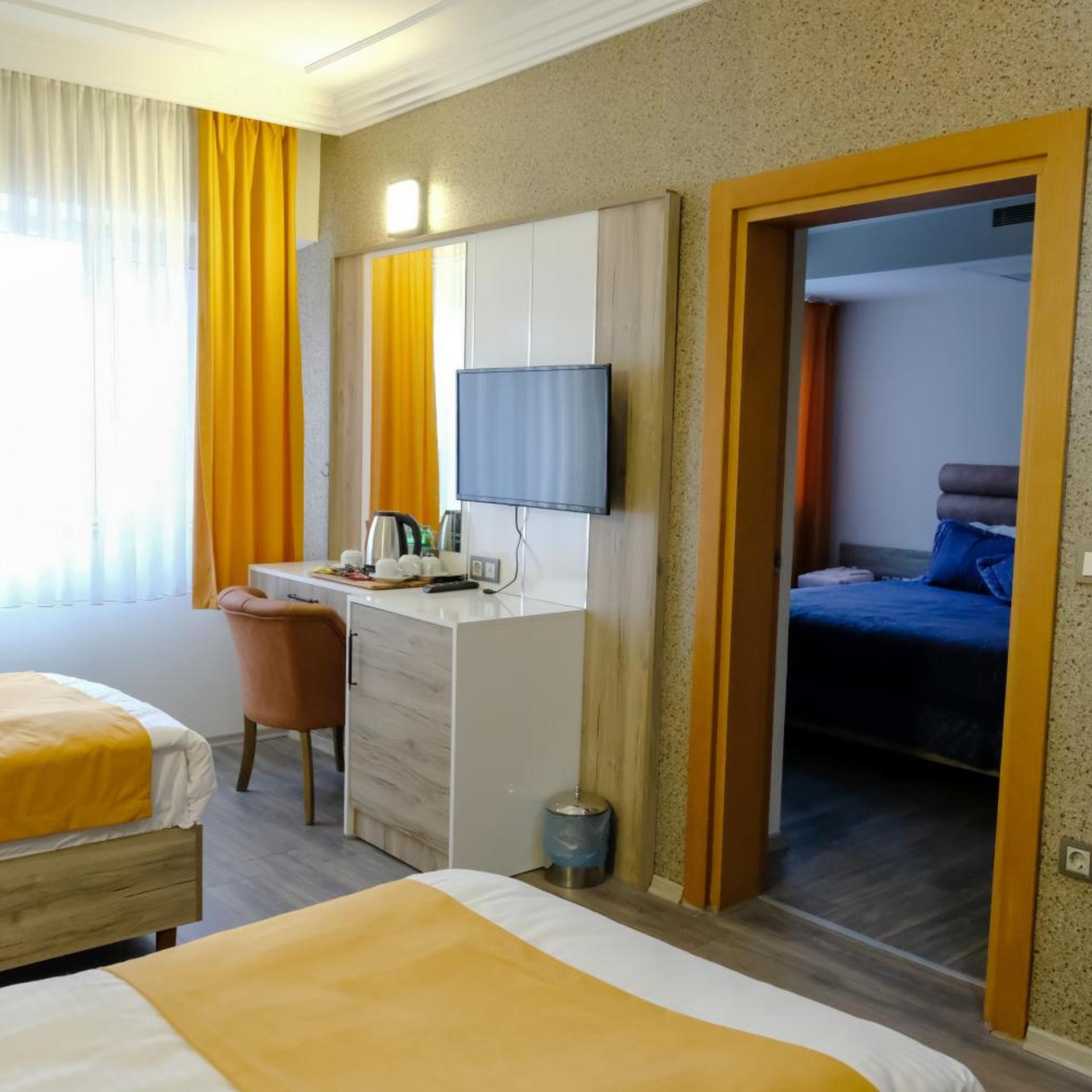 EMIN KOCAK HOTEL 72/75