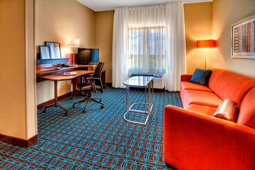 Fairfield Inn And Suites Oklahoma City Yukon 32/52