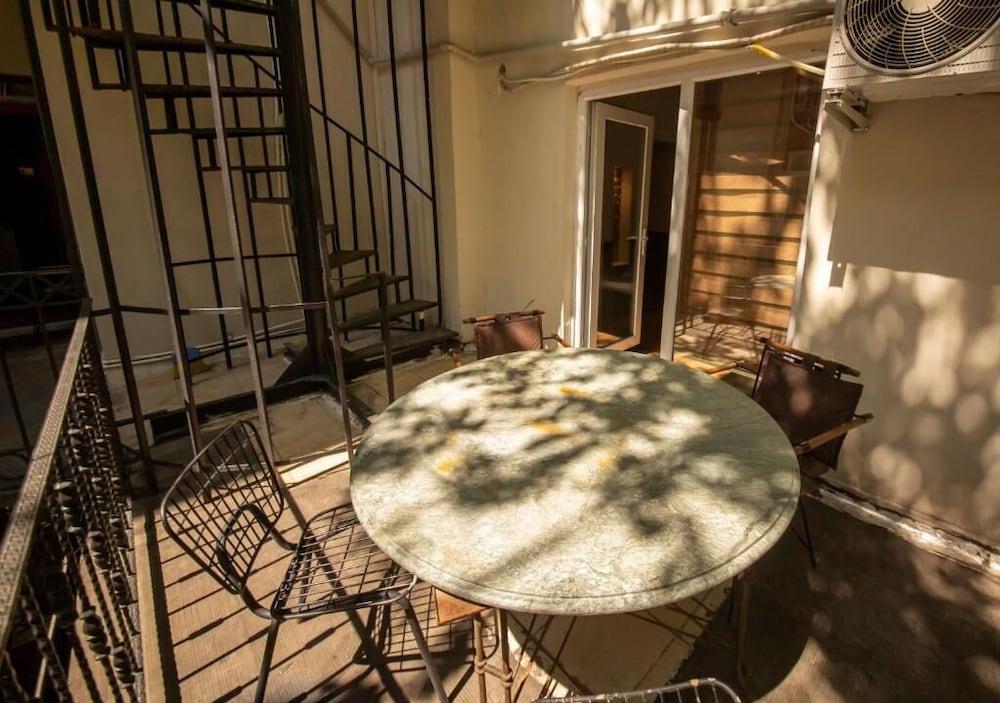 Royal Garden Suite Hotel 23/45