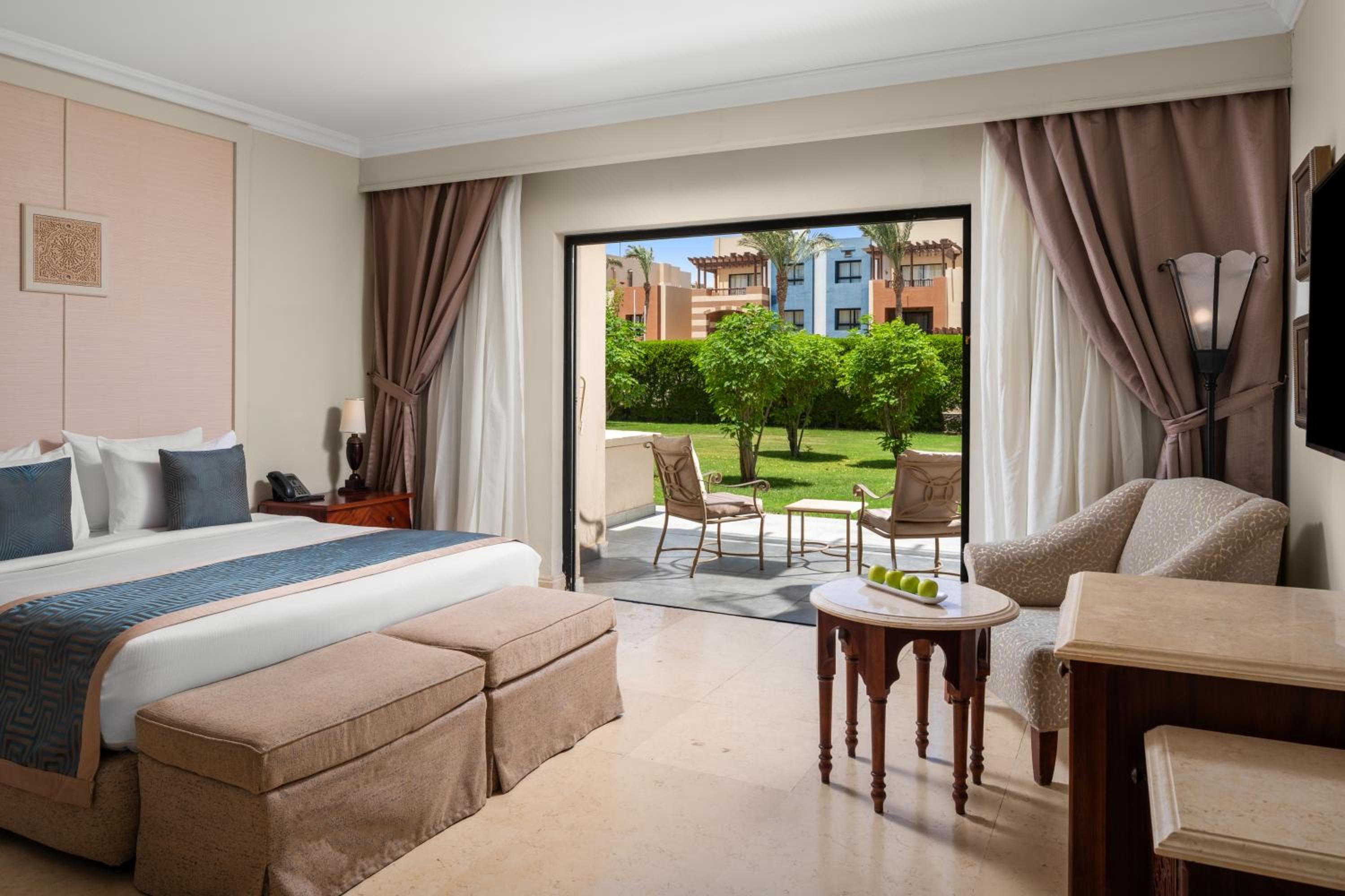 Deluxe Room Triple