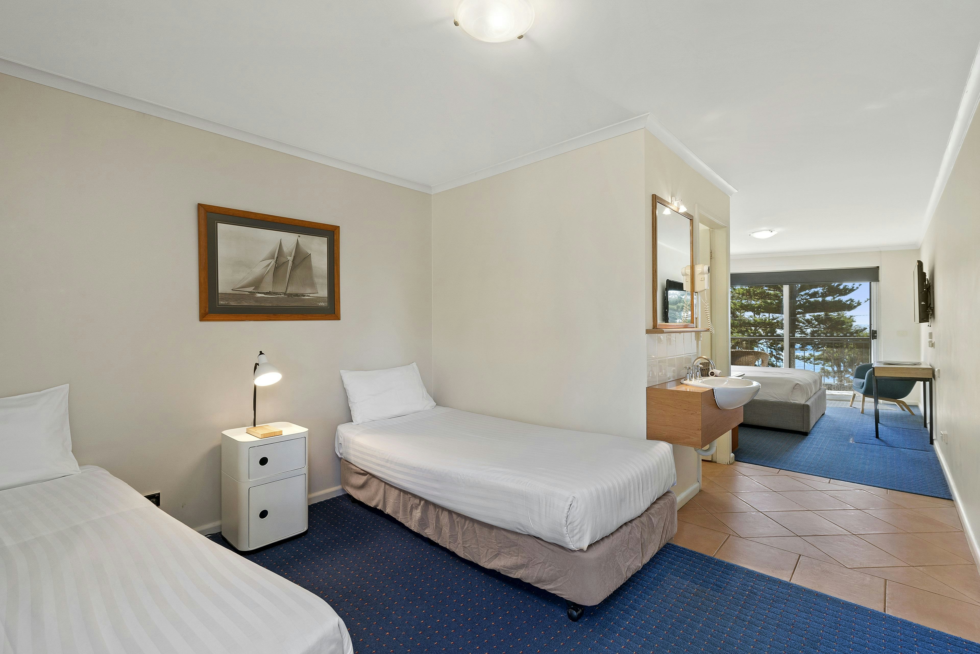 North Pier Hotel Formerly the Continental Hotel 12/54