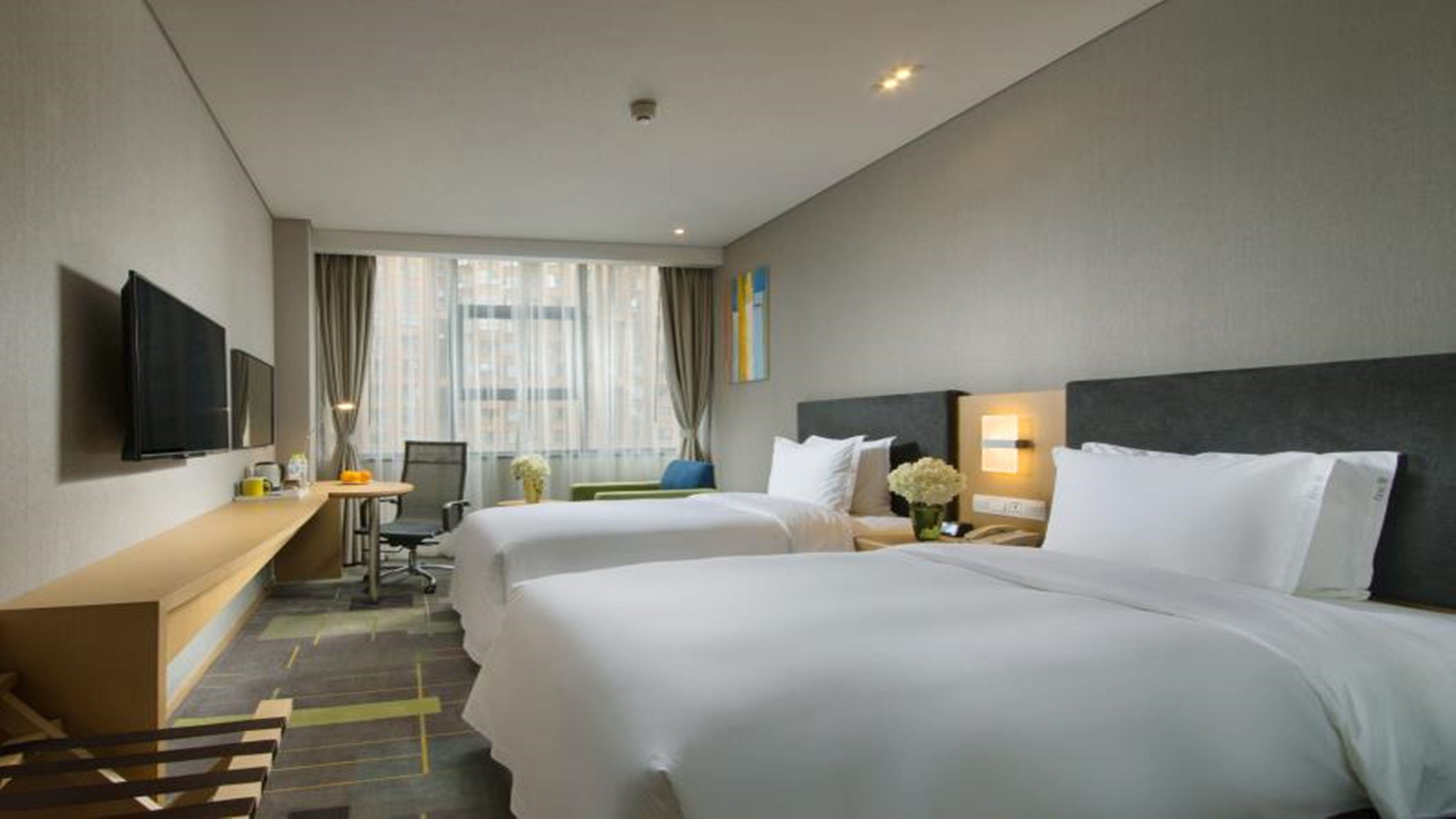 Holiday Inn Express Chengdu Airport Zone 29/75