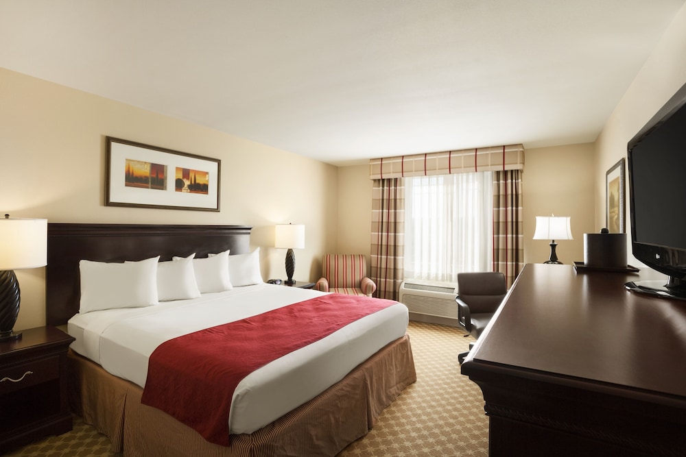 Holiday Inn & Suites Barstow 5/48