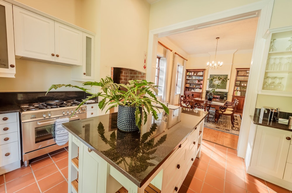 Bonne Esperance Boutique Guest House 30/50