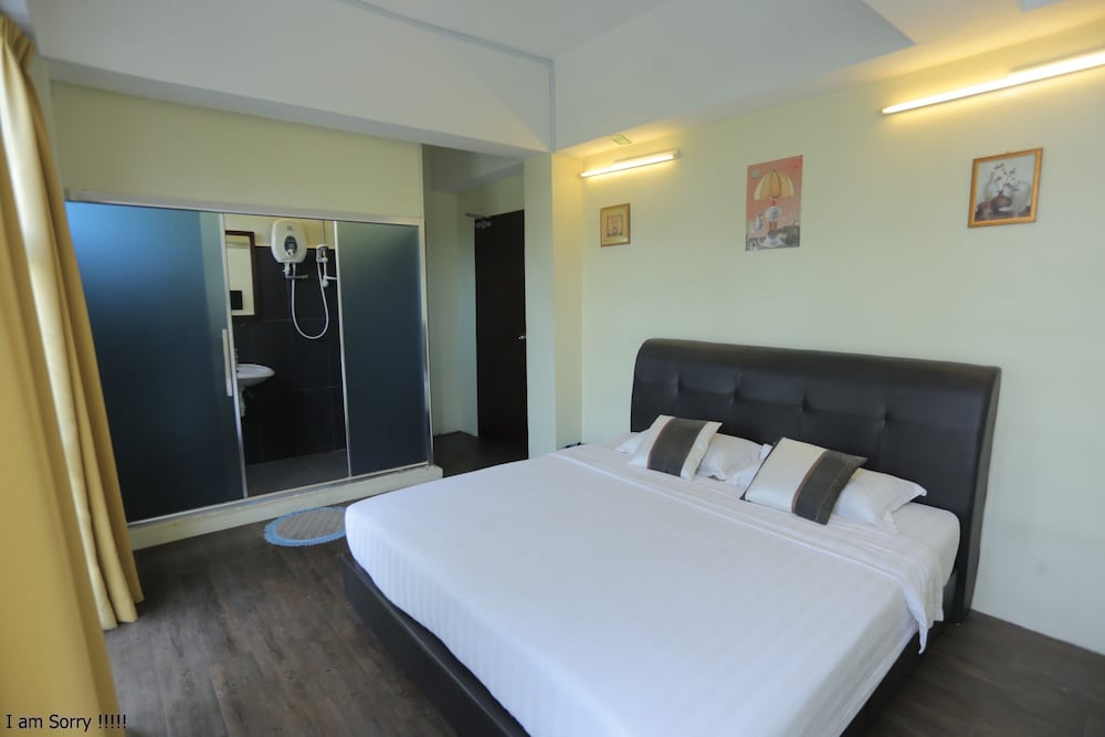 JAM Hotel Near ERL Salak Tinggi Kota Warisan 13/27