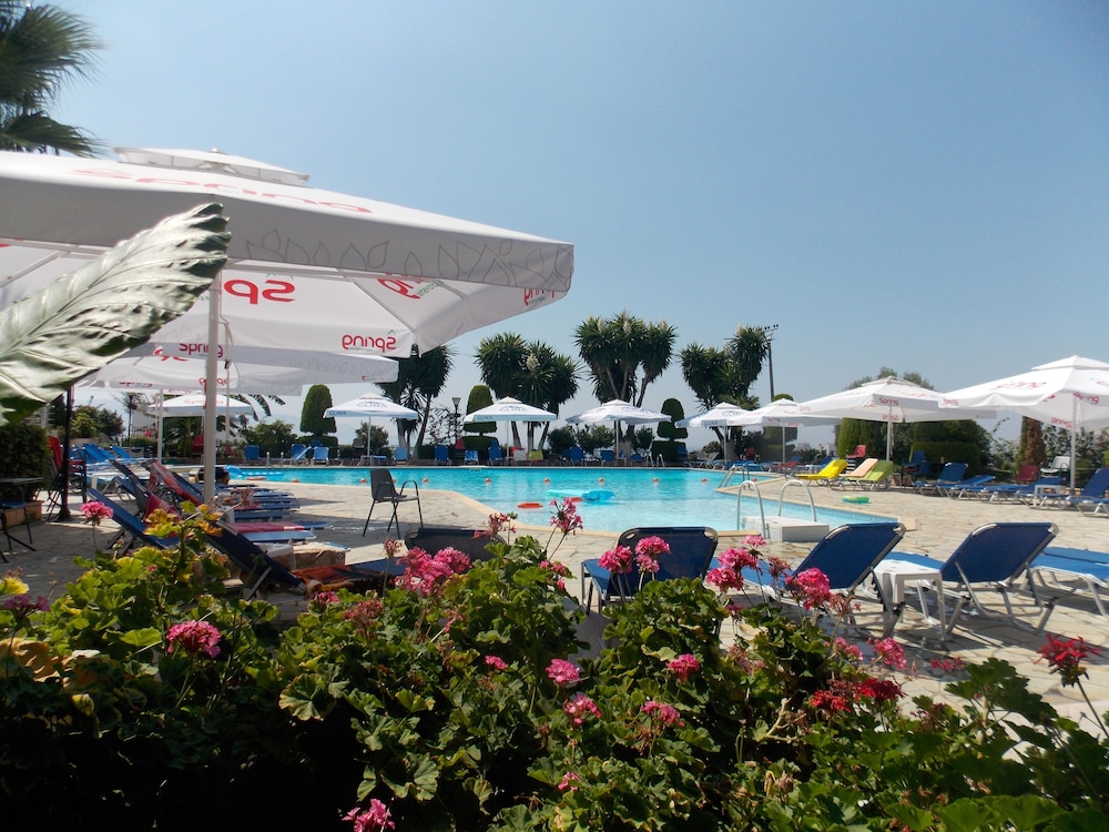 Mediterrane Hotel Sarande 46/51