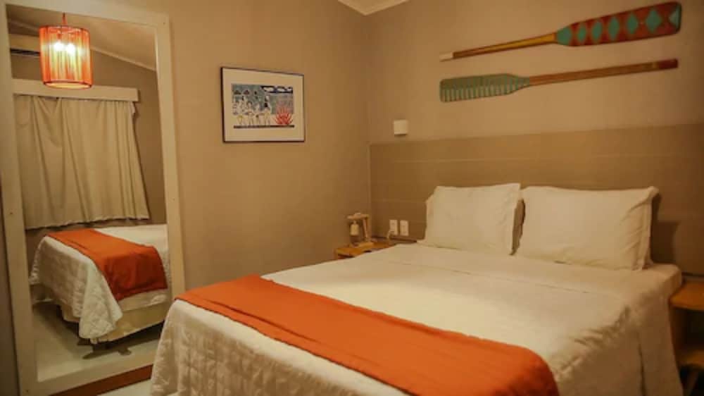 LUXURY, SUITE