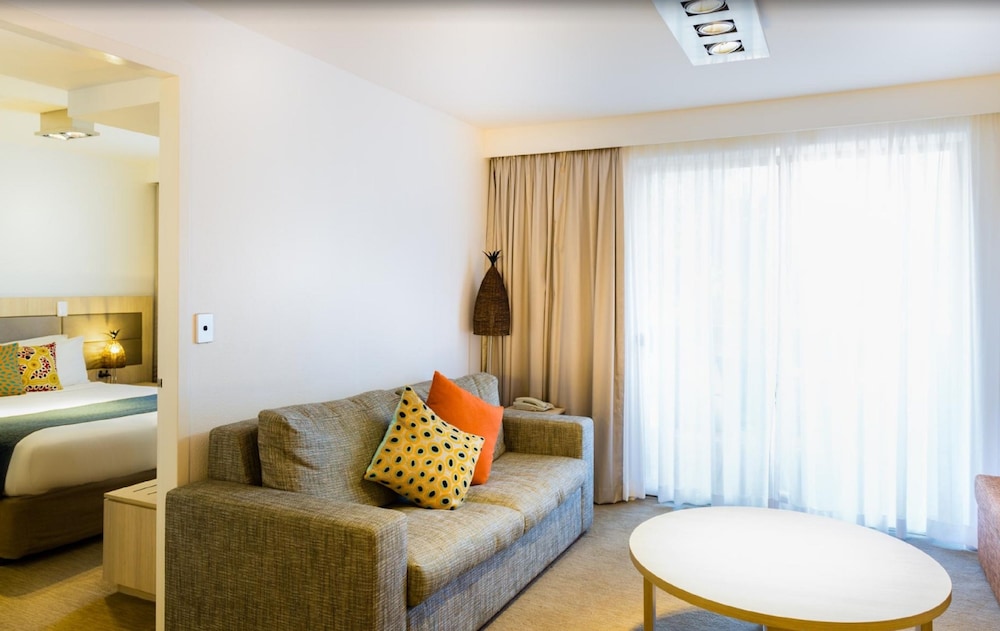 Emu Walk Apartments 27/49