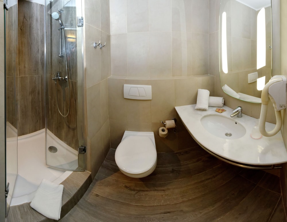 Ibis Casa Sidi Maarouf 71/72