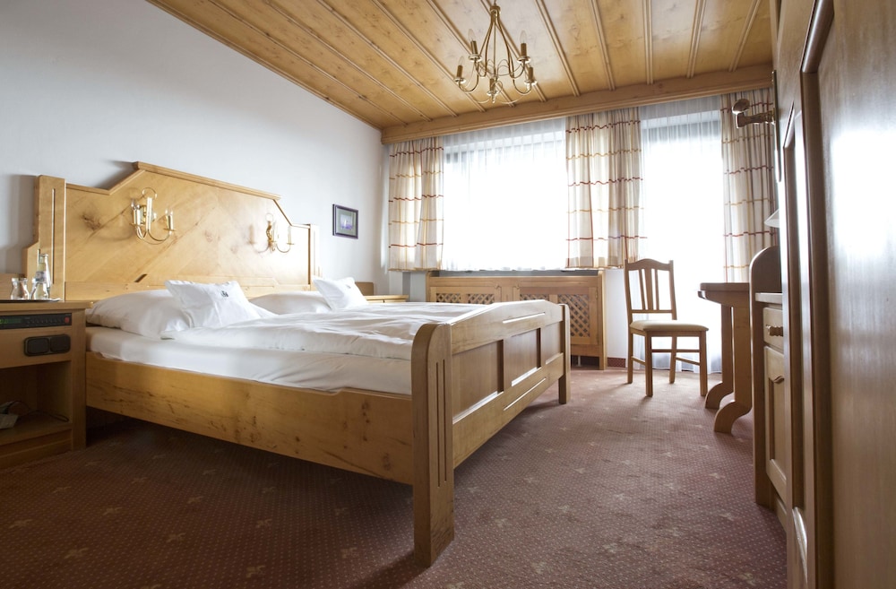 Gasthof Hotel Neuwirt 11/50
