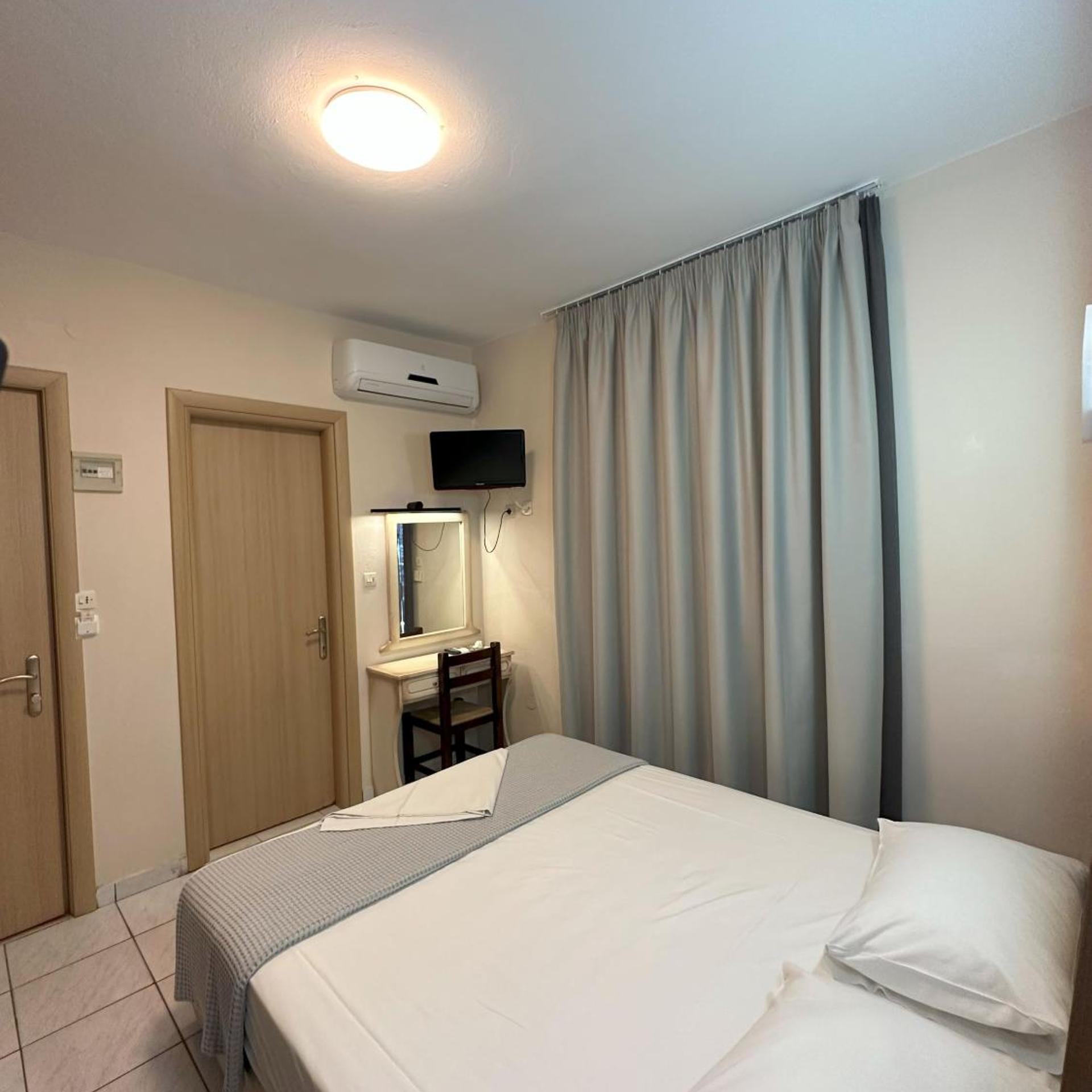 Hotel Afroditi 24/46