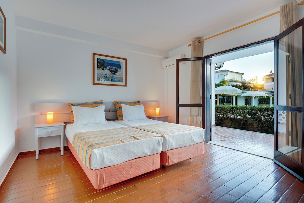 1 BEDROOM, APARTMENT