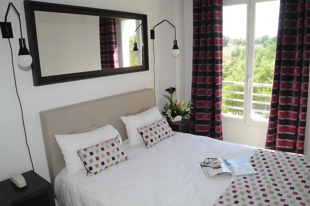 Nemea Appart Hotel Green Side Biot Sophia Antipolis 11/50