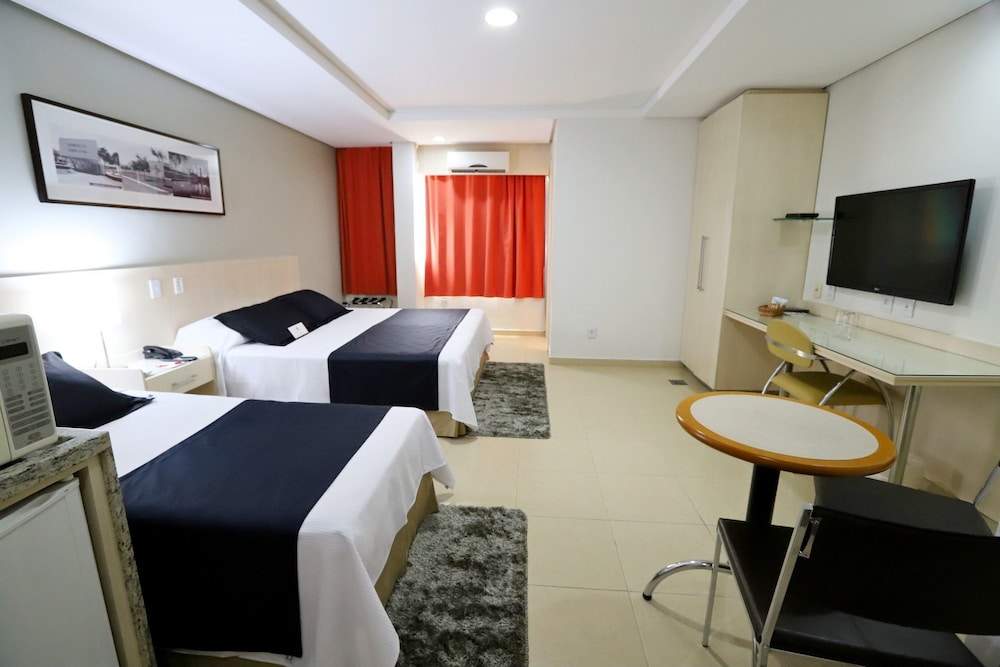 Maione Hotel 10/50