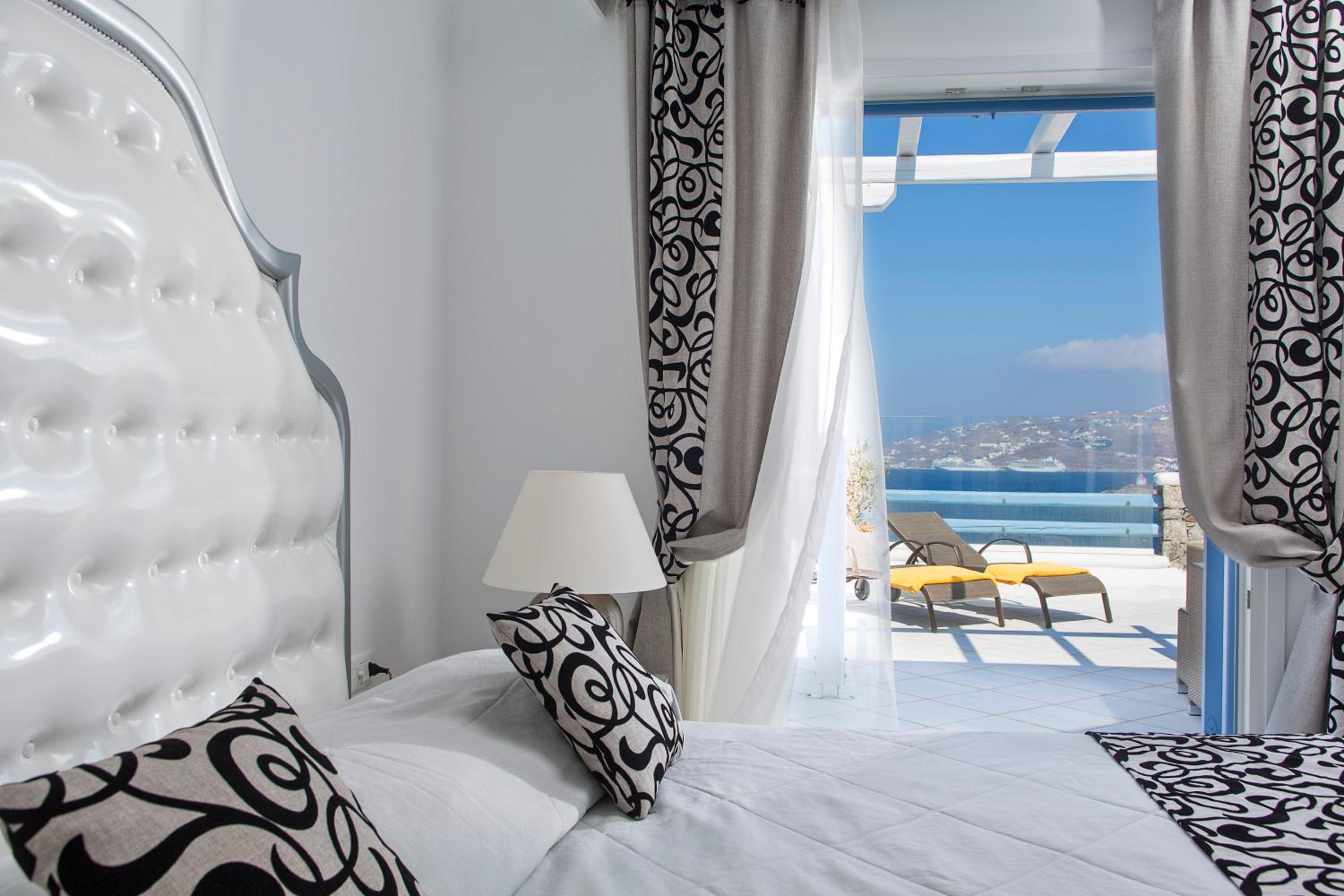 جناح تنفيذي بمسبح خاص، Grand Beach 3/6