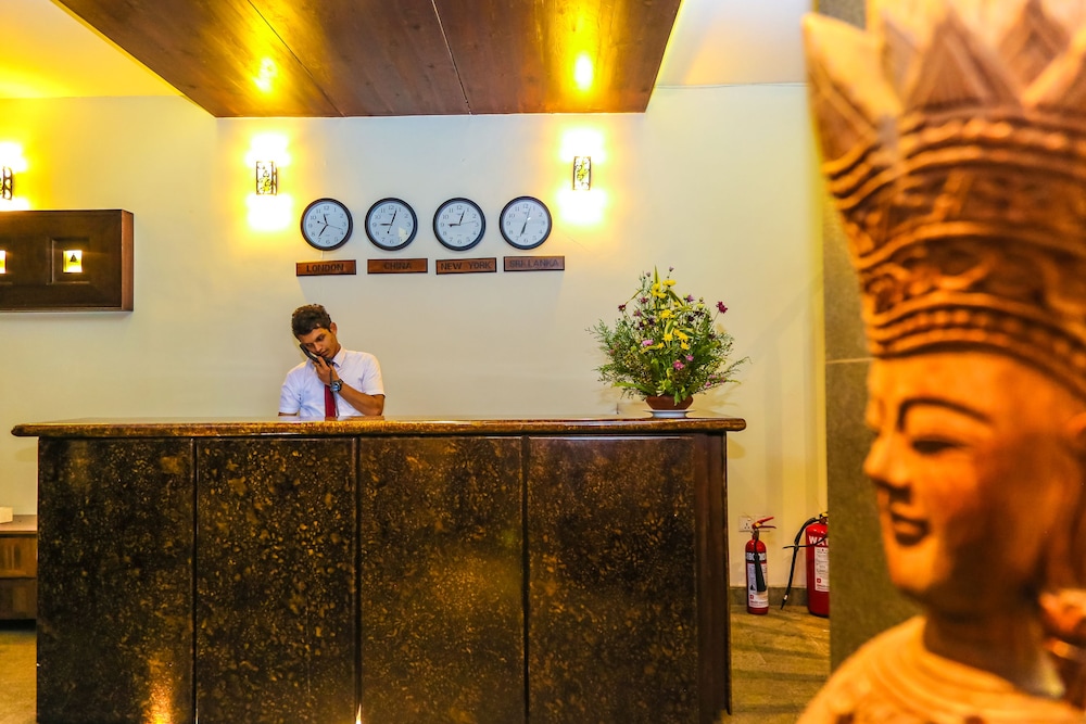 Lobby at Oak Ray City Hotel, KANDY