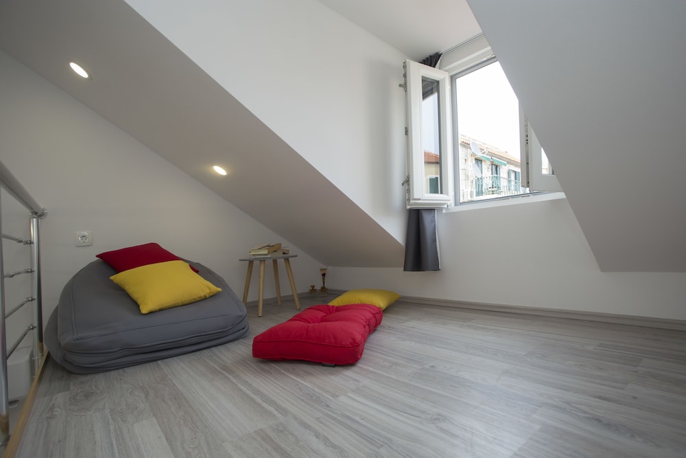 Central Old Town Rooms 26/39