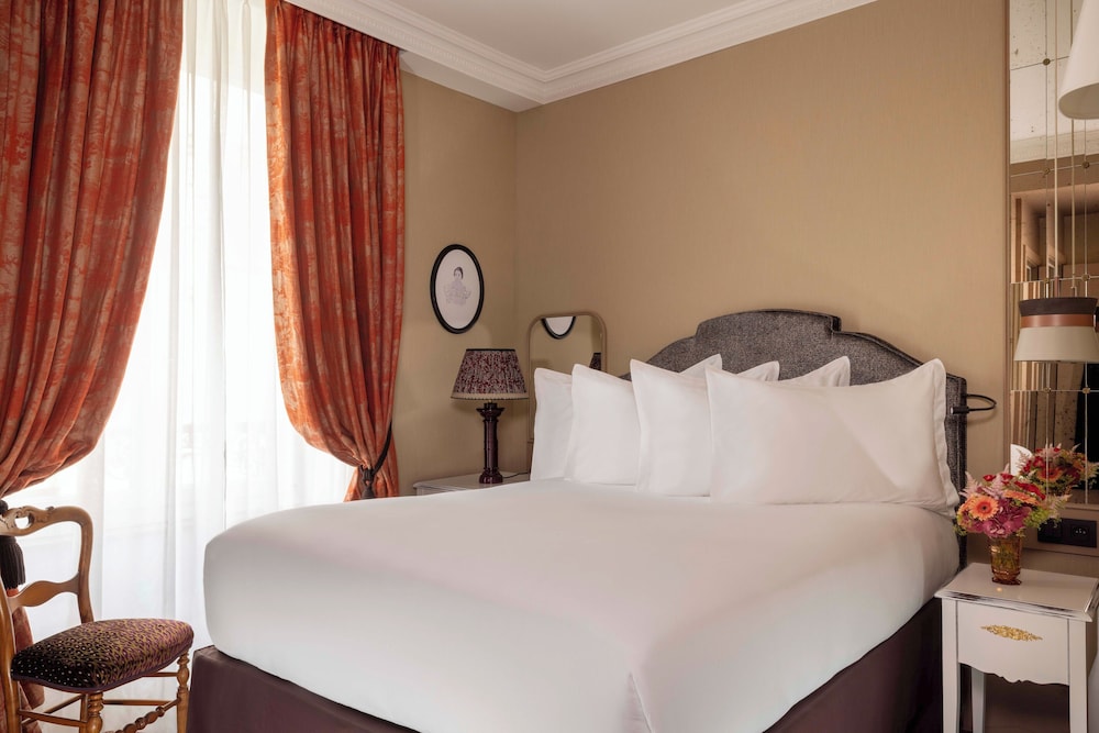 COMFORT, DOUBLE BED