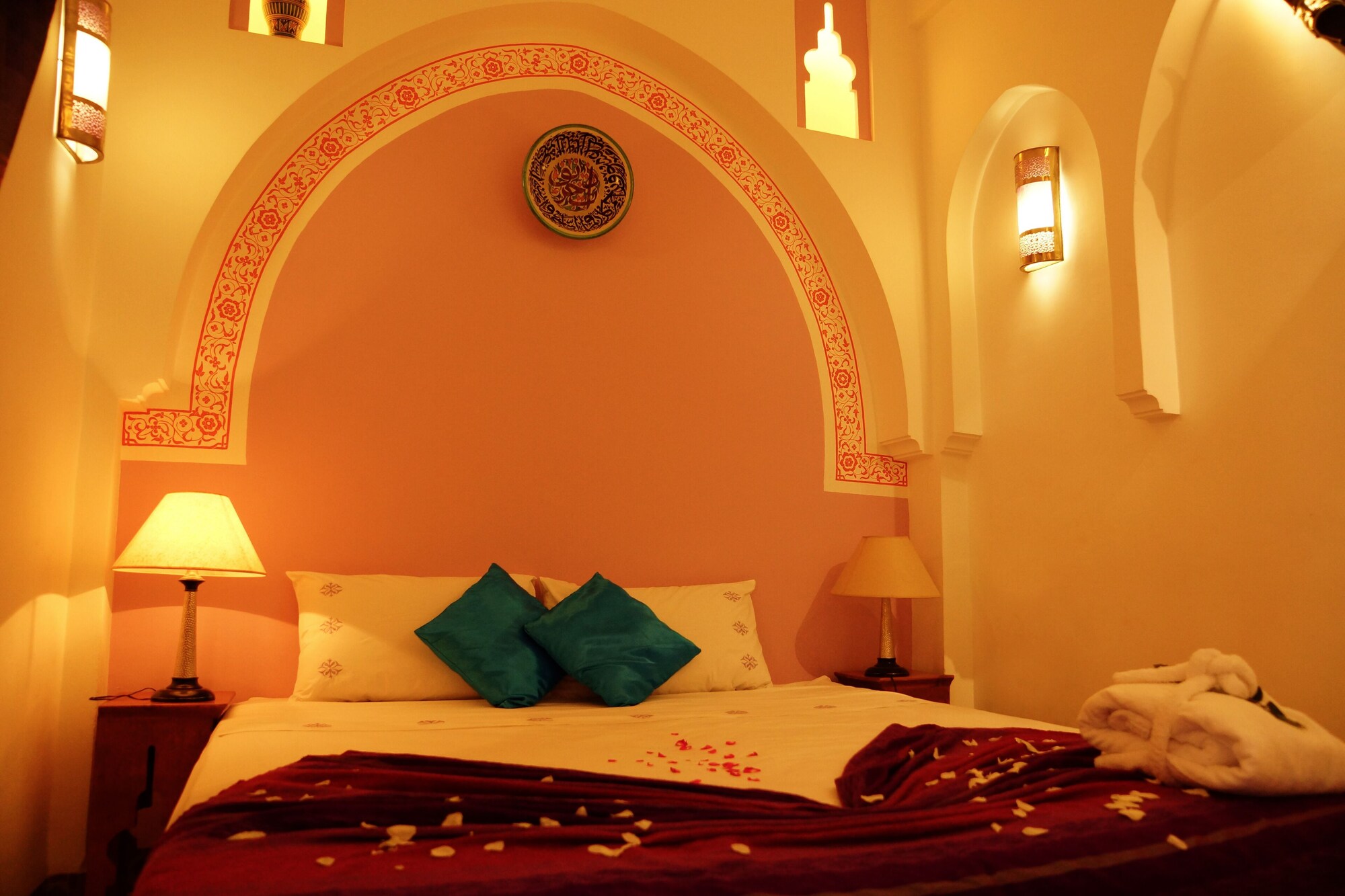 BASIC, DOUBLE BED