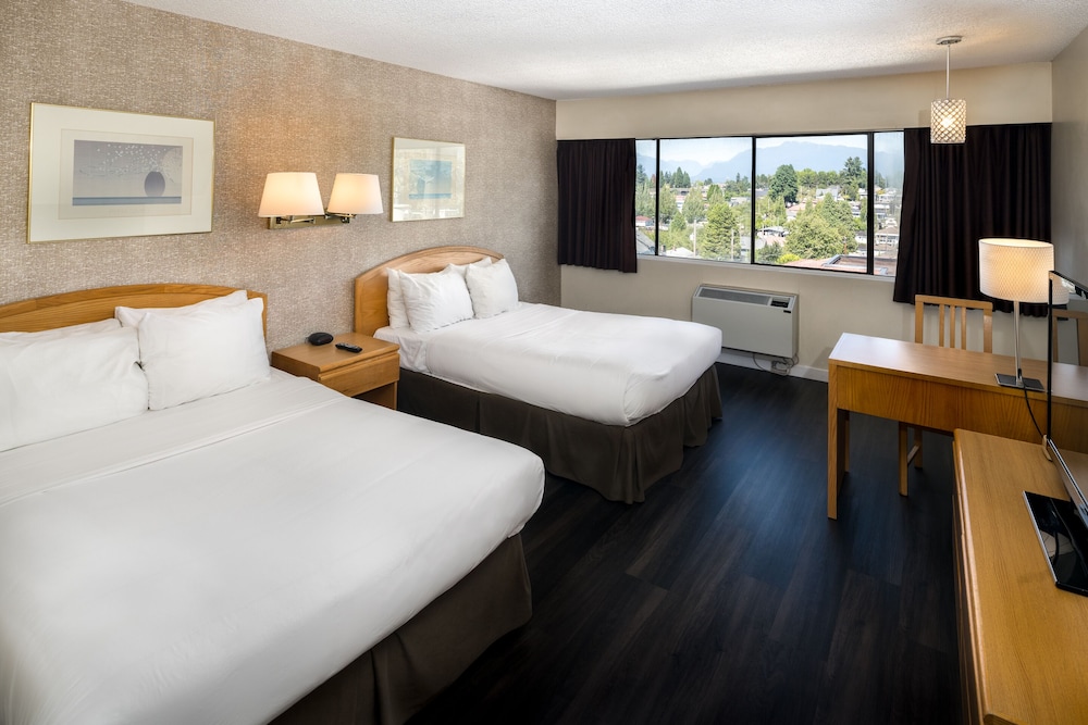 SUPERIOR, 2 DOUBLE BEDS