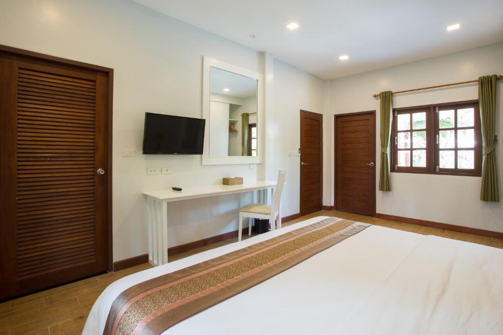 3 Bedroom Pool Villas
