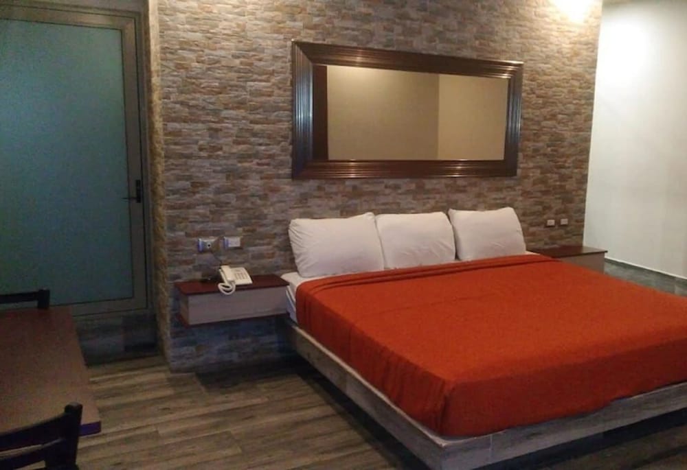 Hotel Plaza Arteaga 22/44