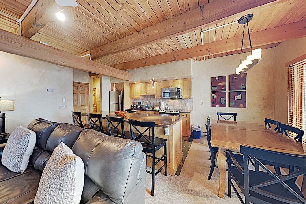 Timberline Condominiums 69/81