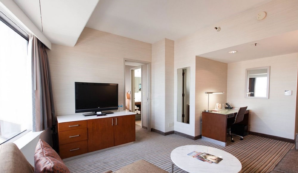 Crowne Plaza Seattle Hotel 48/80
