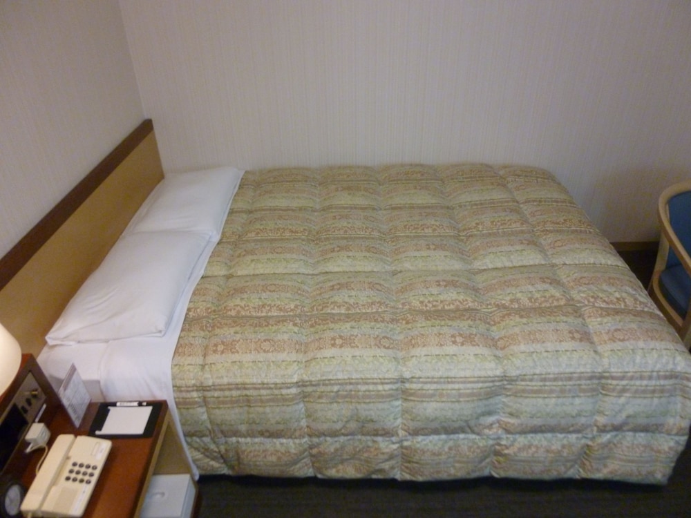 STANDARD, DOUBLE BED