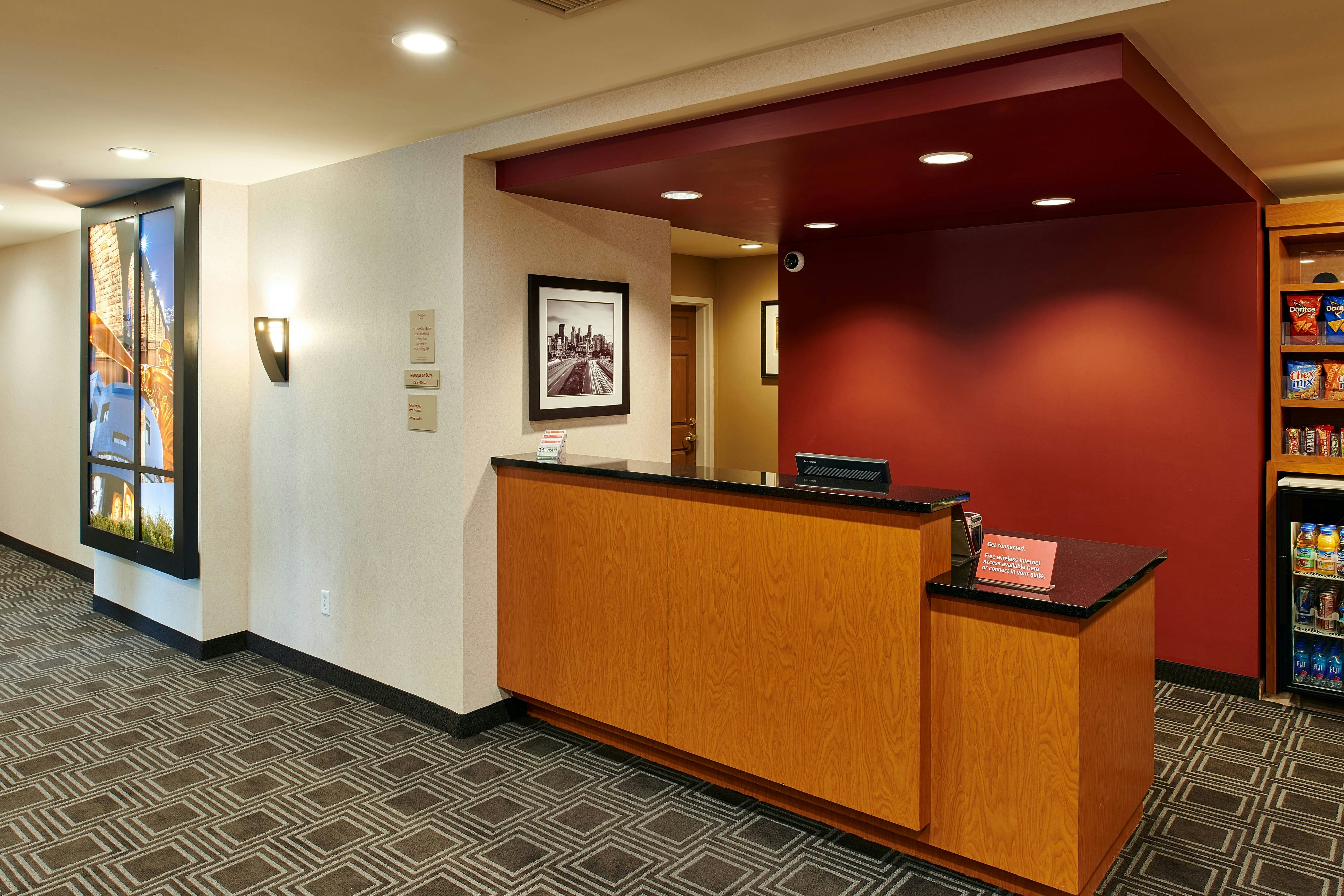 Lobby at Towneplace Suites By Marriott Minneapolis Downtown/North loop, MINNEAPOLIS - MN