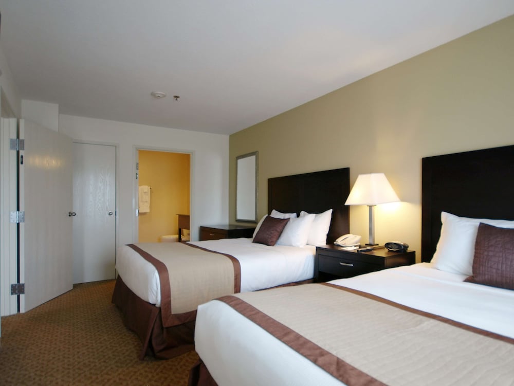 Best Western Plus Valdosta Hotel and Suites 13/41