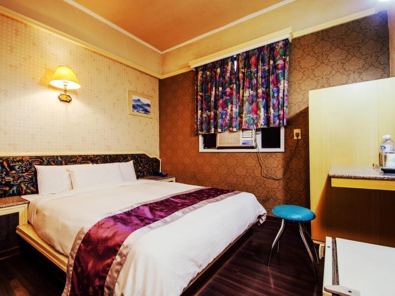 ECONOMY, DOUBLE BED