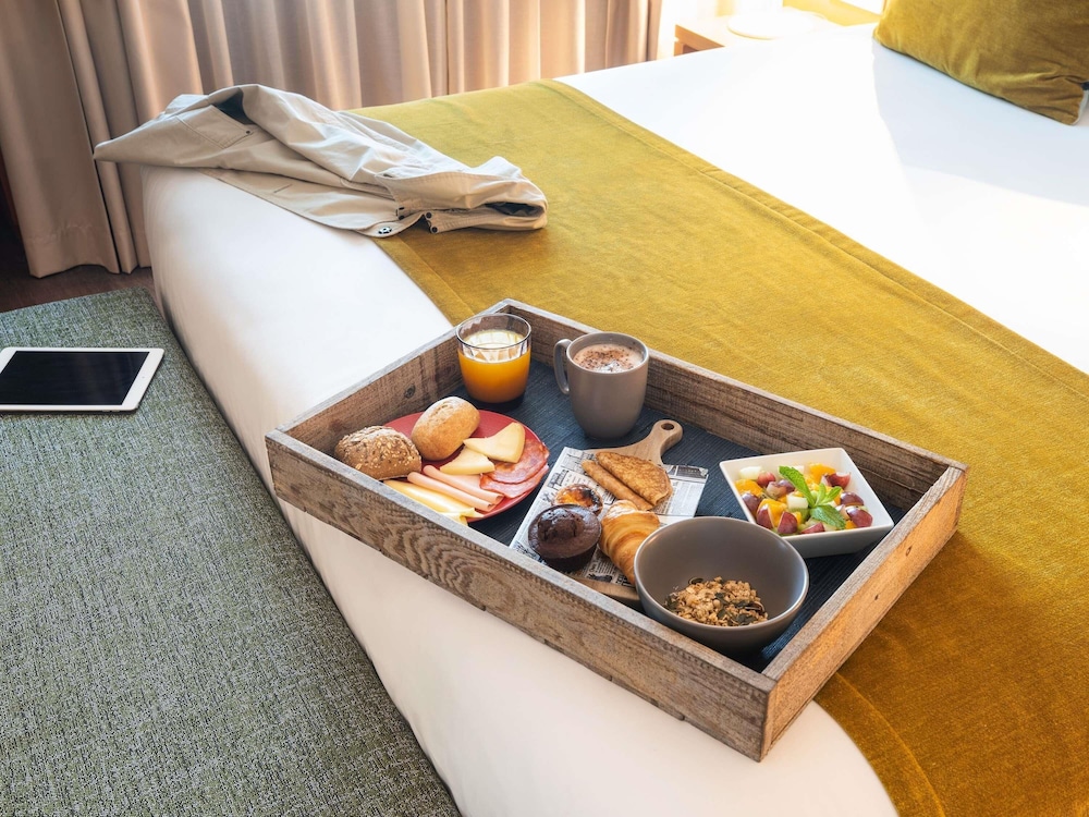 Mercure Porto Gaia 54/72