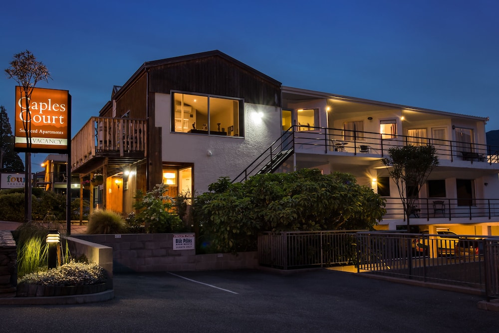 Caples Court 3/50