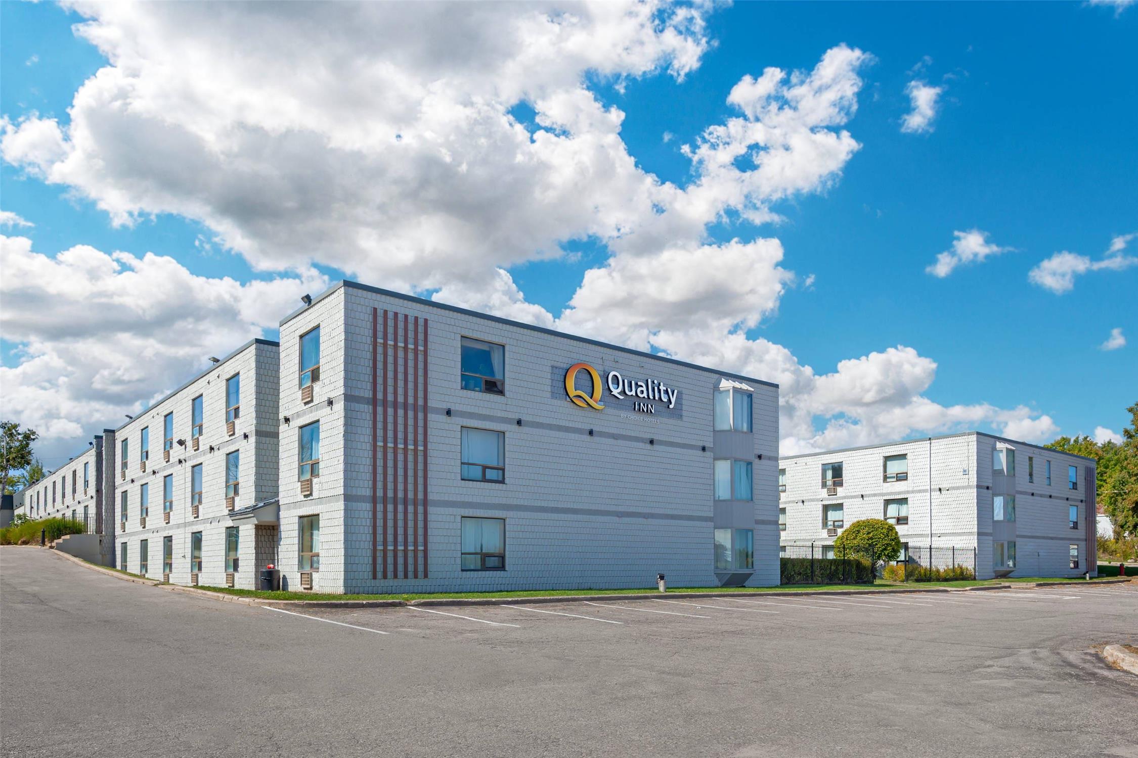Quality Inn & Conference Centre Midland 54/54